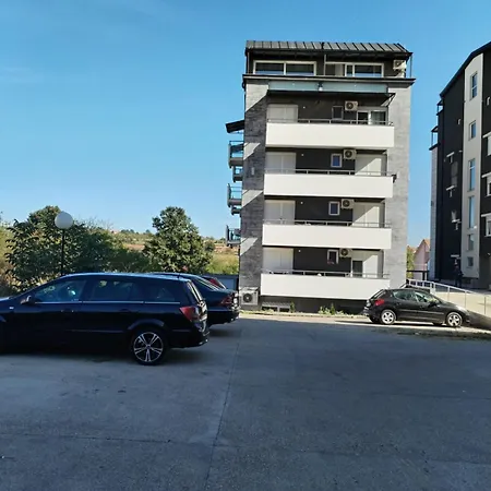 Bella Mladenovac (Belgrade)